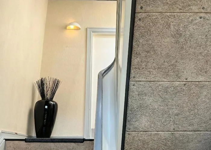 Esbjerg Penthouse - 3Br - City Views - Walk To Everything * 에스비에르