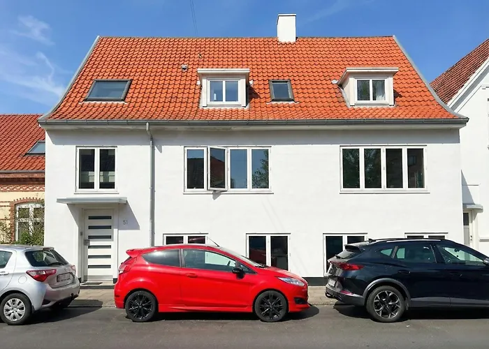 Esbjerg Penthouse - 3Br - City Views - Walk To Everything 아파트 *