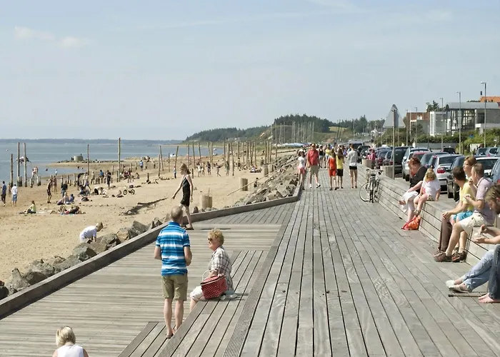 Esbjerg Penthouse - 3Br - City Views - Walk To Everything