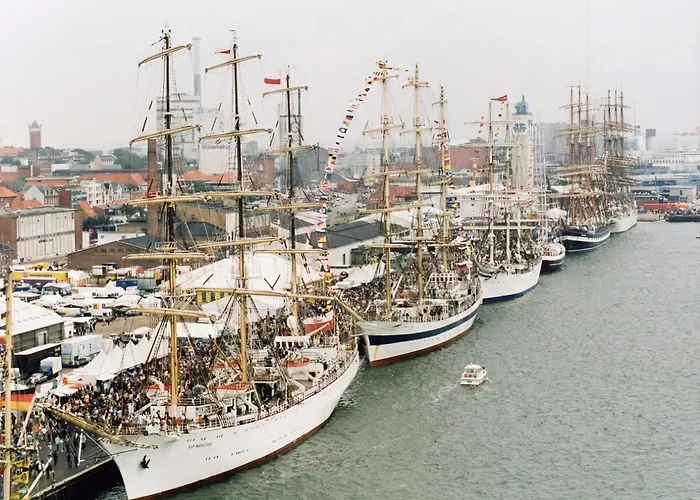 Esbjerg Penthouse - 3Br - City Views - Walk To Everything * 에스비에르